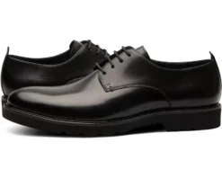 Blake McKay Powell Oxford